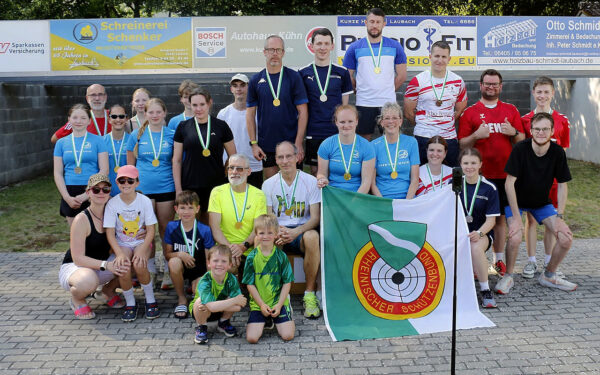 Titel, Teamgeist und Temperaturen über 35 Grad bei der LVM Sommerbiathlon